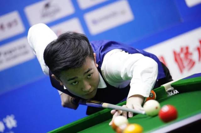 更在场外凭 更在场外凭