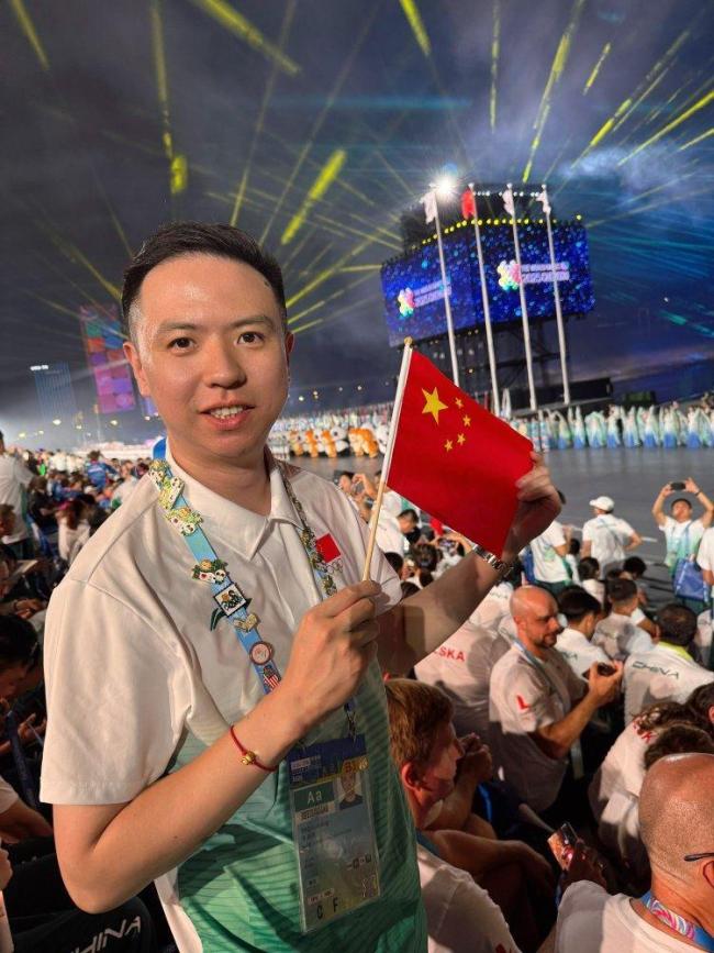 动和管理球 动和管理球