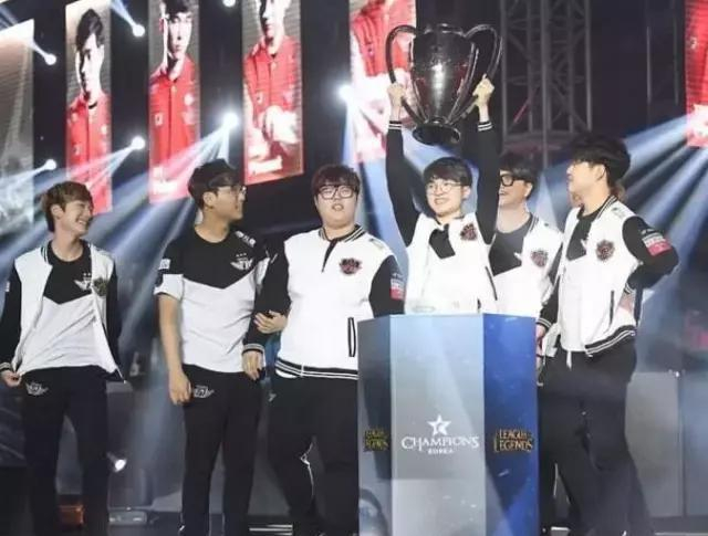 打比赛中 打比赛中